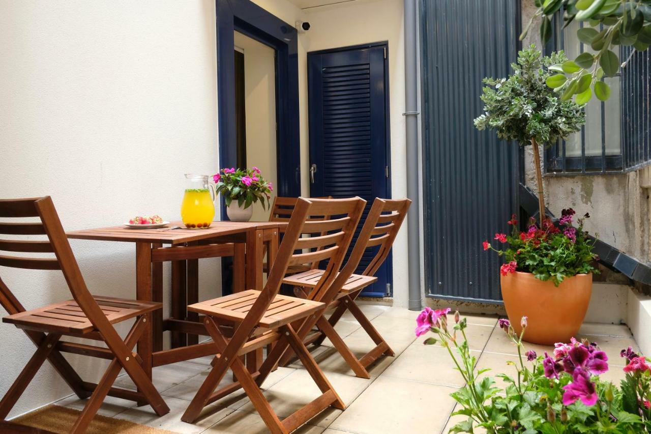 Oporto Wall Apartments Exterior photo