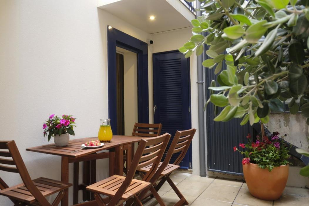 Oporto Wall Apartments Exterior photo